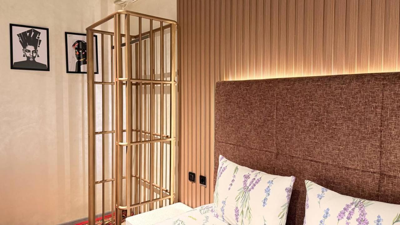 Premium Hostel Tashkent Esterno foto