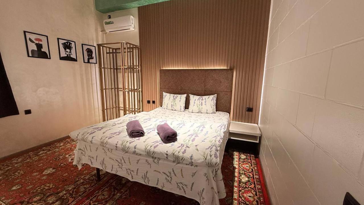 Premium Hostel Tashkent Esterno foto