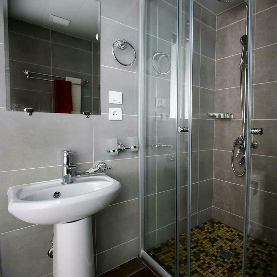 Premium Hostel Tashkent Esterno foto